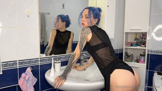 Full leaked Aqua rei private onlyfans photo