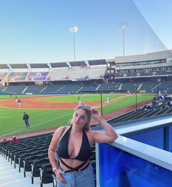 Full leaked Aquisandrax private onlyfans photo