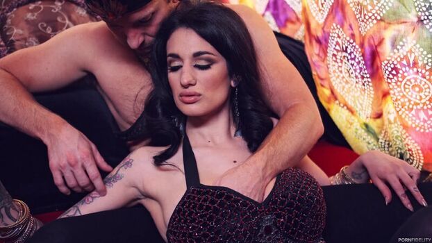 Full leaked Arabelle raphael private onlyfans photo