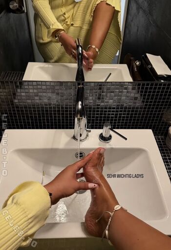 Full leaked Arabiccwoman private onlyfans photo