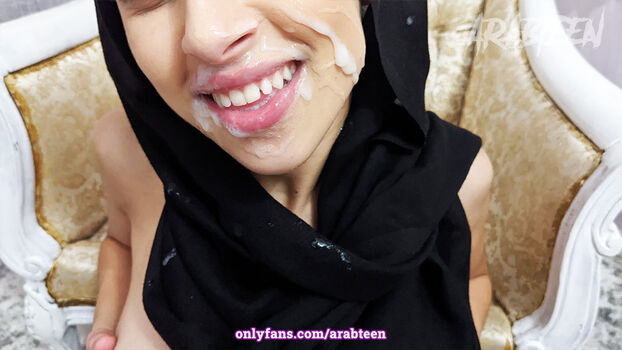 Full leaked Arabteen private onlyfans photo