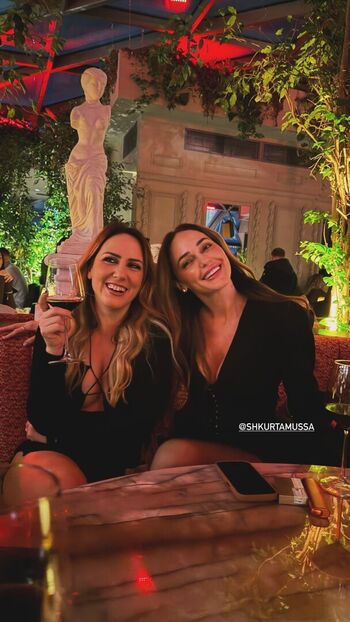 Full leaked Arbana osmani private onlyfans photo