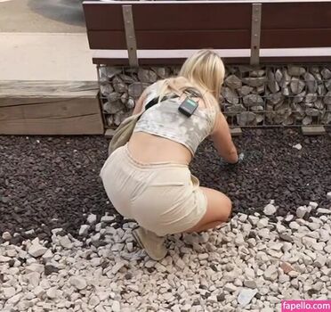 Full leaked Areliann private onlyfans photo