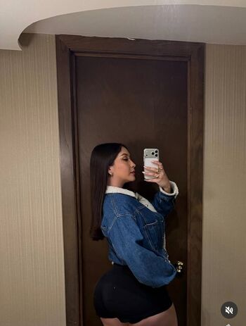 Full leaked Arely chaparro private onlyfans photo