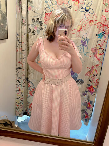 Full leaked Aretteepls nym private onlyfans photo