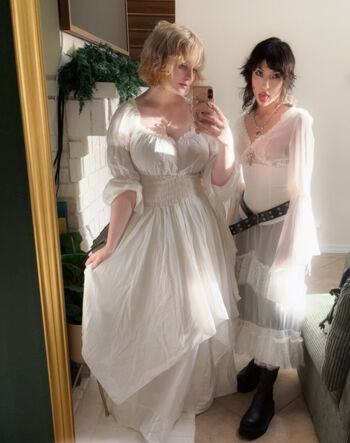 Full leaked Aretteepls nym private onlyfans photo