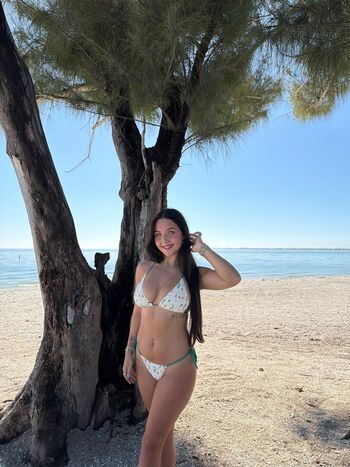 Full leaked Ari giselle private onlyfans photo