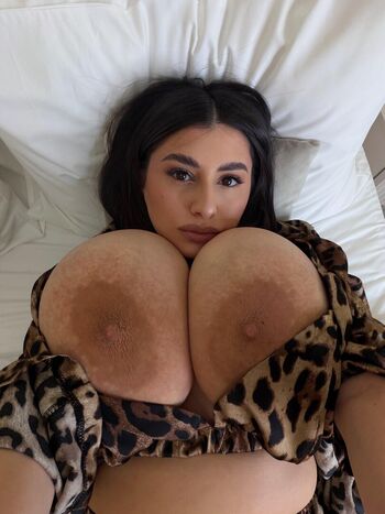 Full leaked Aria carol private onlyfans photo