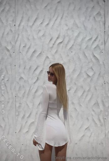 Full leaked Aria doll private onlyfans photo