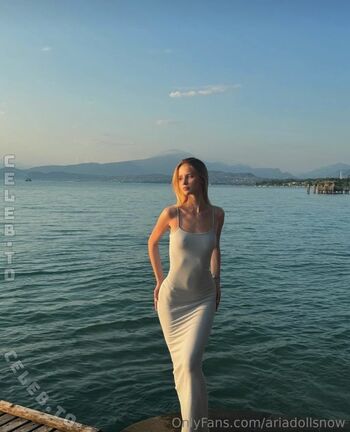 Full leaked Aria doll private onlyfans photo