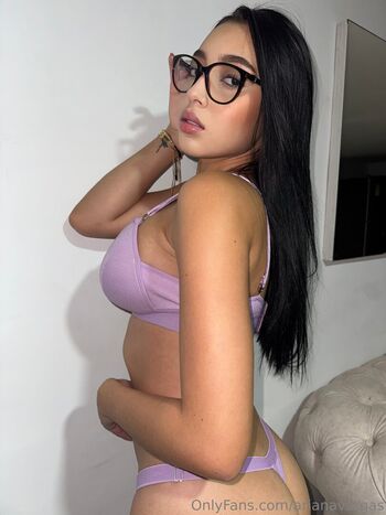Full leaked Arianavargas private onlyfans photo