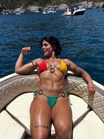 Full leaked Arianelcrd private onlyfans photo