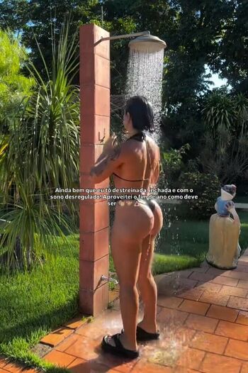 Full leaked Arianelcrd private onlyfans photo