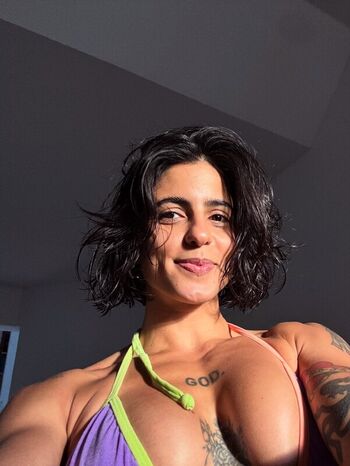 Full leaked Arianelcrd private onlyfans photo