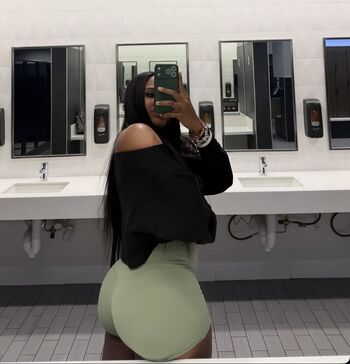 Full leaked Arianna deniseee private onlyfans photo