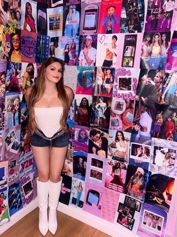 Full leaked Ariel winter page private onlyfans photo