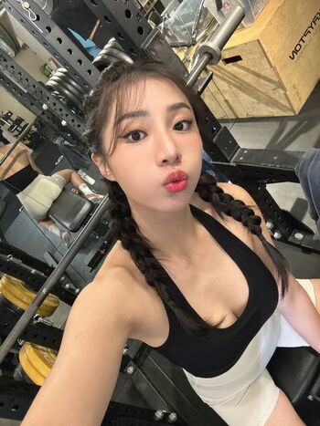 Full leaked Arielai private onlyfans photo