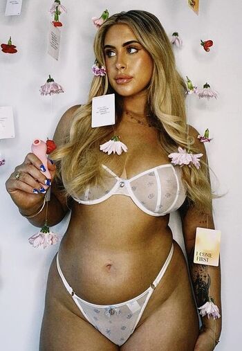 Full leaked Ariella nyssa private onlyfans photo