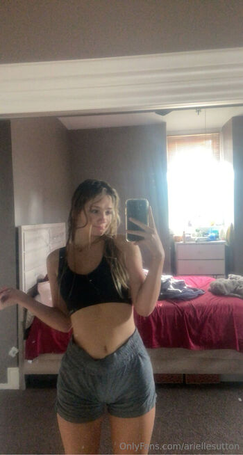 Full leaked Ariellesutton page private onlyfans photo