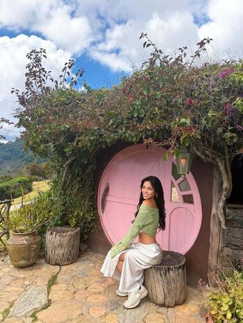 Full leaked Arienne monteclar private onlyfans photo