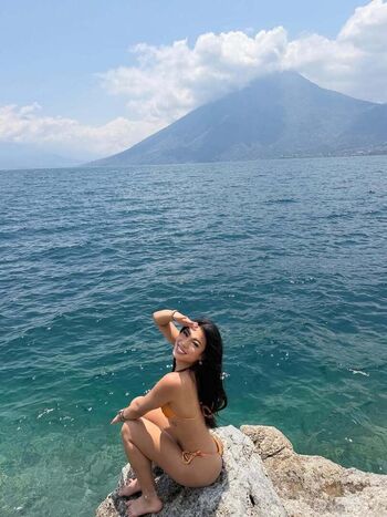 Full leaked Arienne monteclar private onlyfans photo