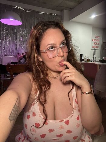 Full leaked Ariesbaddi private onlyfans photo