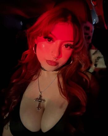 Full leaked Ariiposaa private onlyfans photo