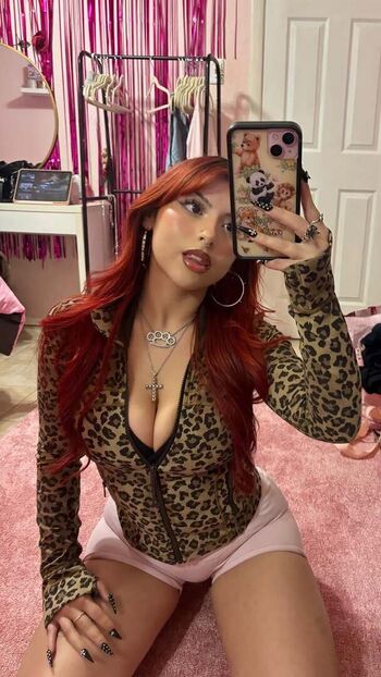 Full leaked Ariiposaa private onlyfans photo