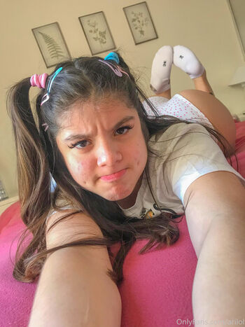 Full leaked Arilol private onlyfans photo