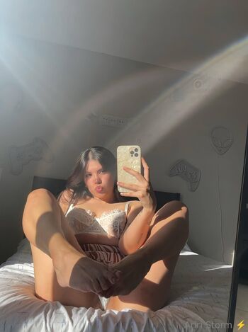 Full leaked Ariristorm private onlyfans photo