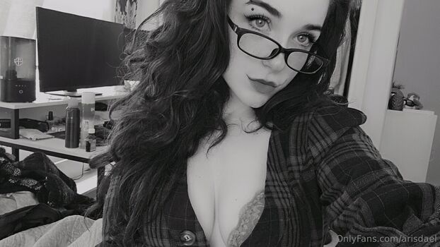 Full leaked Arisdael private onlyfans photo