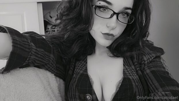 Full leaked Arisdael private onlyfans photo