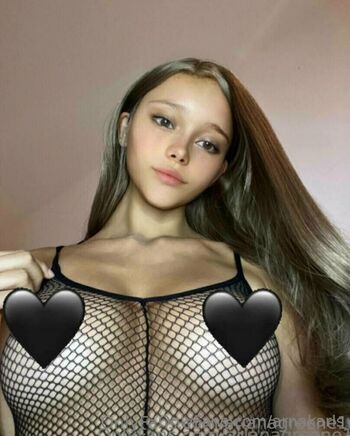 Full leaked Arnakarls private onlyfans photo