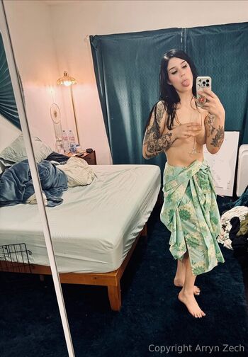 Full leaked Arryn zech private onlyfans photo