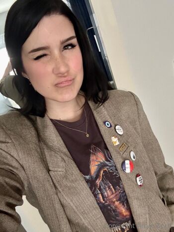 Arryn Zech
