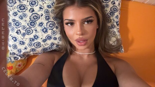 Full leaked Artinesa kurtishi private onlyfans photo