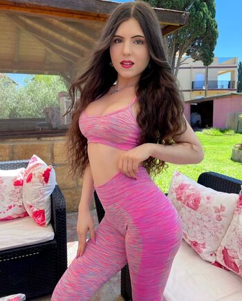 Full leaked Arual bloom page private onlyfans photo