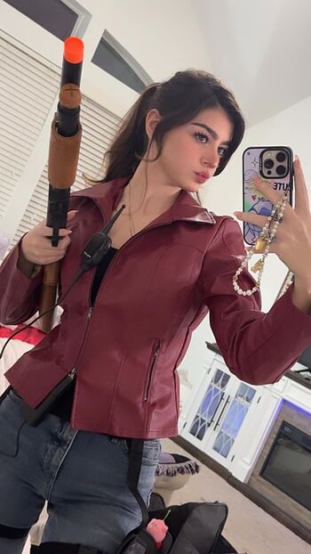 Full leaked Aruuu  page private onlyfans photo