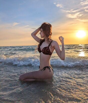 Full leaked Aruuu page private onlyfans photo