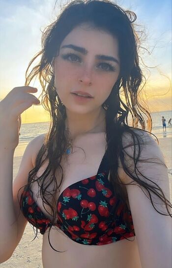 Full leaked Aruuu page private onlyfans photo