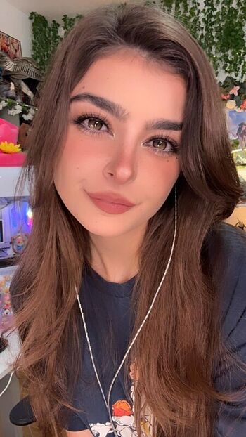 Full leaked Aruuu page private onlyfans photo