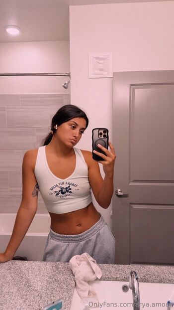 Full leaked Arya amour page private onlyfans photo