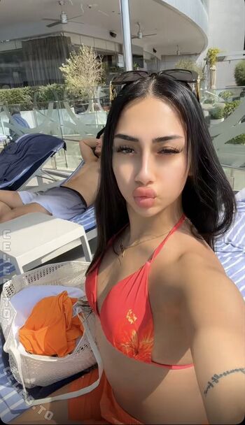 Full leaked Asaliraniii private onlyfans photo