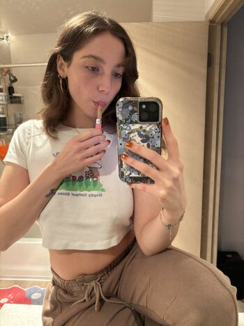 Full leaked Ash pac page private onlyfans photo