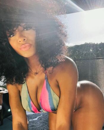 Full leaked Ashaughnfitness page private onlyfans photo