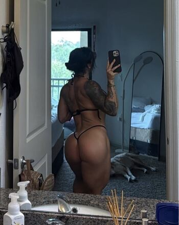 Full leaked Ashhentrekin private onlyfans photo