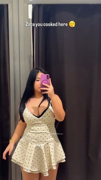 Full leaked Ashikamoves page private onlyfans photo