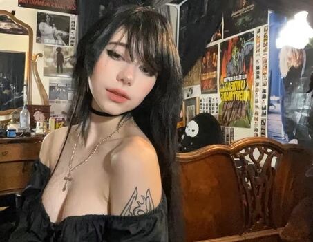 Full leaked Ashisbees page private onlyfans photo