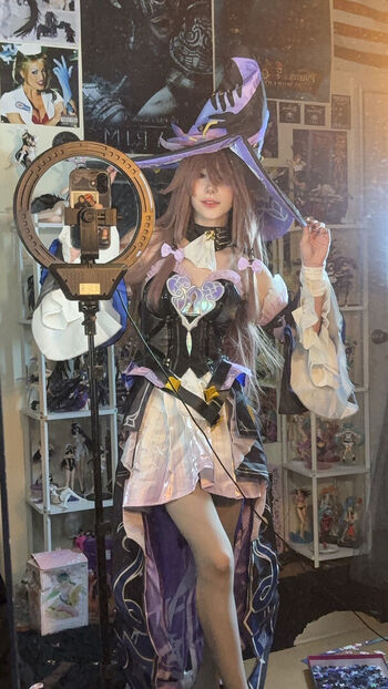 Full leaked Ashisbees page private onlyfans photo