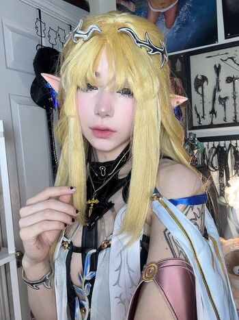 Full leaked Ashisbees page private onlyfans photo